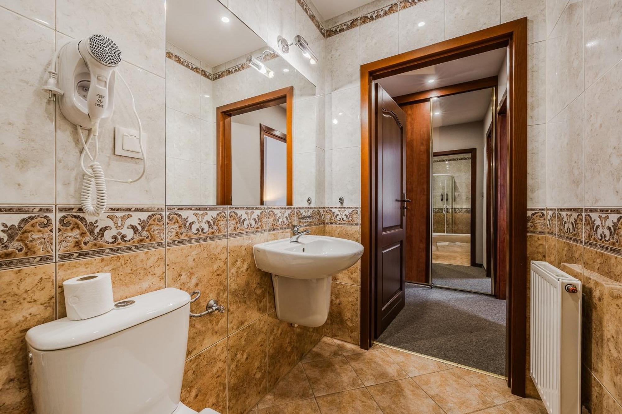 Hotel Caro Poznań Extérieur photo